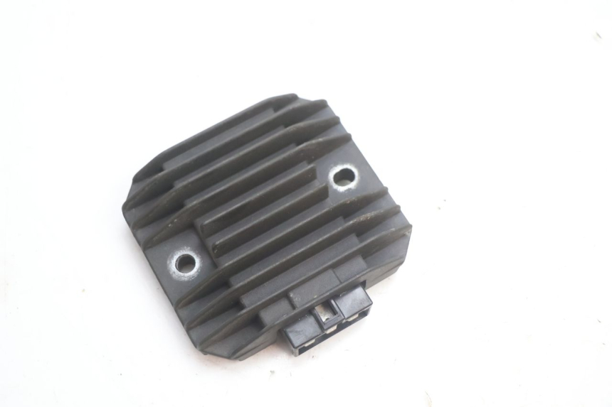 photo de REGULATOR ŁADOWANIA KAWASAKI ZX-6R ZX6R 600 (1995 - 1997) - Widok główny