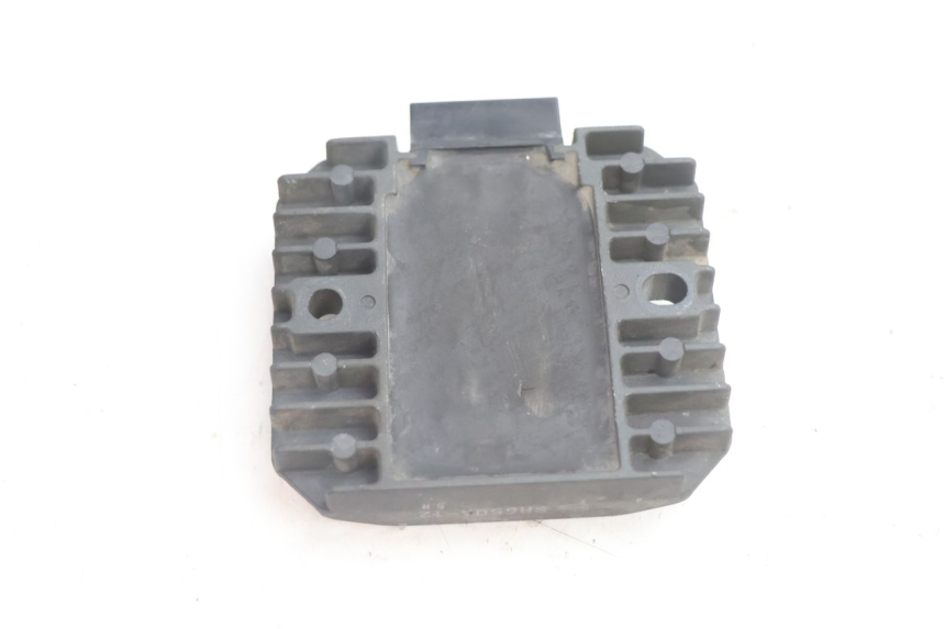 photo de REGULATOR ŁADOWANIA KAWASAKI ZX-6R ZX6R 600 (1995 - 1997) - Inny kąt widzenia