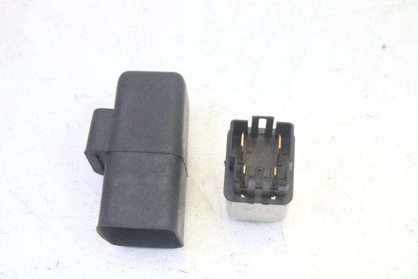 photo de PRZEKAŹNIK ROZRUCHU KYMCO AGILITY 4T 50 (2018 - 2022) - Zoom stanu zużycia