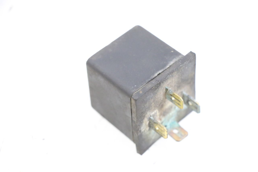 photo de PRZEKAŹNIK ROZRUCHU MBK BOOSTER SPIRIT 50 (2004 - 2017) - Widok ogólny