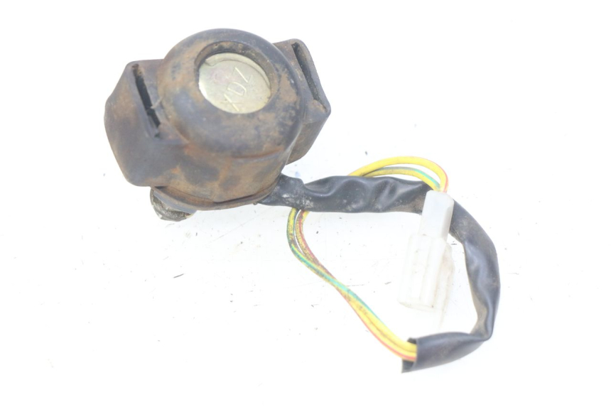 photo de PRZEKAŹNIK ROZRUCHU BAOTIAN BT 50 QT-12 50 (2007 - 2009) - Szczegół części