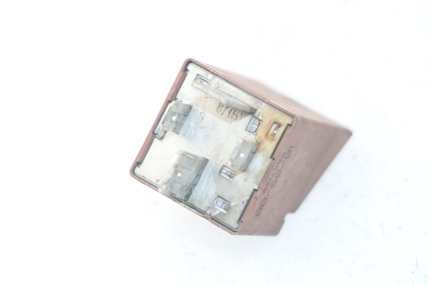 photo de PRZEKAŹNIK ROZRUCHU PIAGGIO CARNABY 125 (2007 - 2011) - Szczegół części