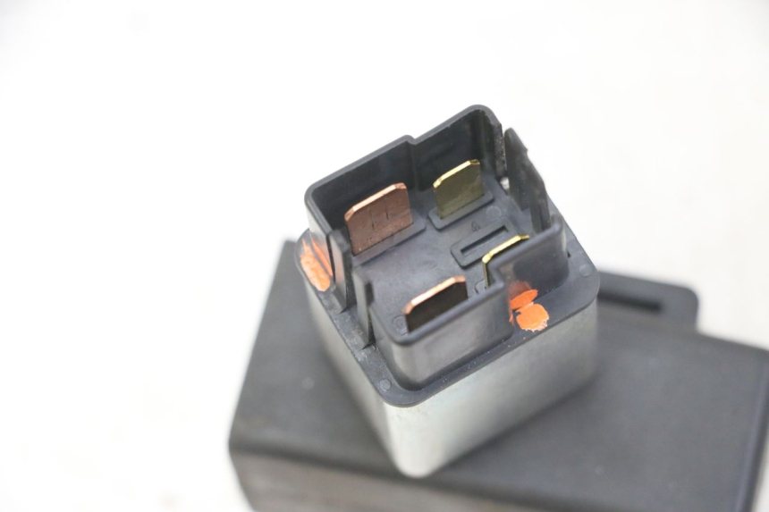 photo de PRZEKAŹNIK ROZRUCHU HONDA CRF-F CRF F 110 (2019 - 2022) - Inny kąt widzenia