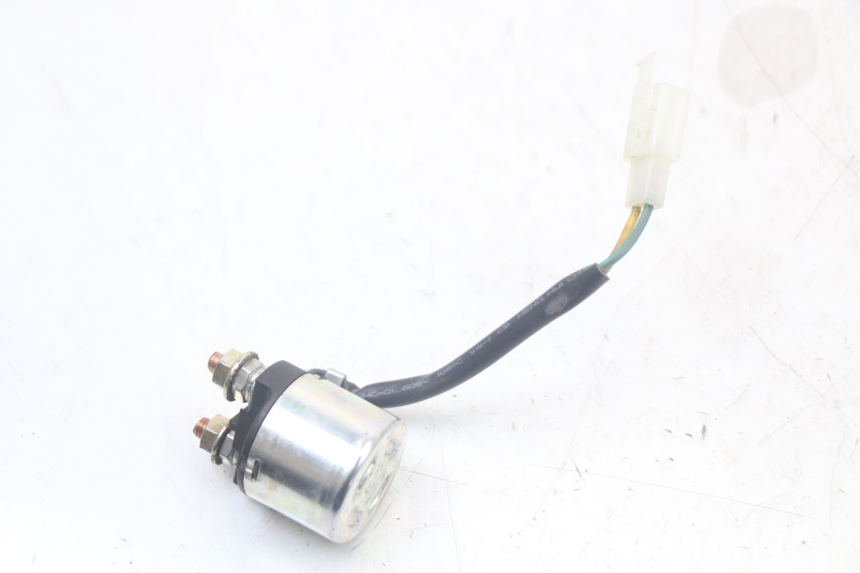 photo de PRZEKAŹNIK ROZRUCHU SYM CROX 4T 50 (2016 - 2023) - Zbliżenie techniczne