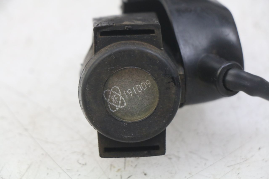 photo de PRZEKAŹNIK ROZRUCHU LONGJIA DIGITA 4T 50 (2019 - 2022) - Inny kąt widzenia