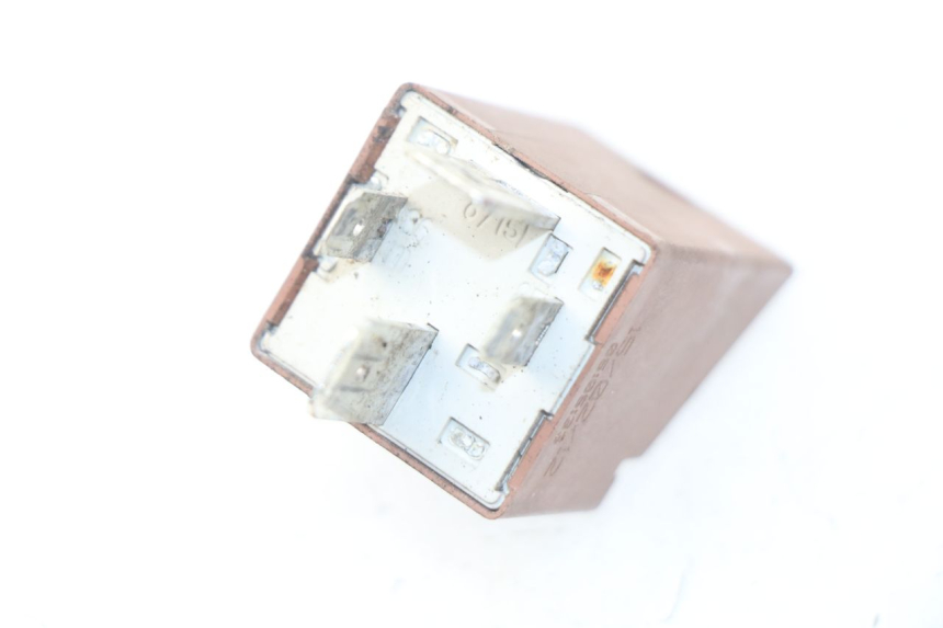 photo de PRZEKAŹNIK ROZRUCHU PIAGGIO FLY IE 125 (2012 - 2017) - Szczegół części