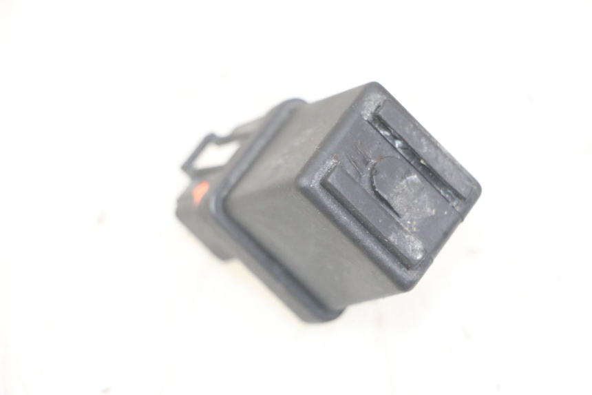 photo de PRZEKAŹNIK ROZRUCHU PEUGEOT KISBEE 4T 50 (2018 - 2022) - Inny kąt widzenia