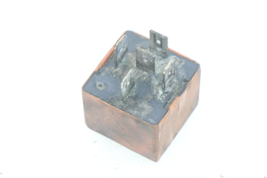 photo de PRZEKAŹNIK ROZRUCHU PEUGEOT LUDIX 50 (2008 - 2017) - Szczegół części