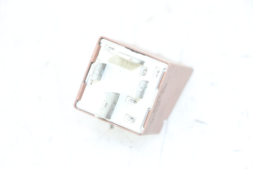 photo de PRZEKAŹNIK ROZRUCHU PIAGGIO MP3 LT 300 (2010 - 2016) - Szczegół części