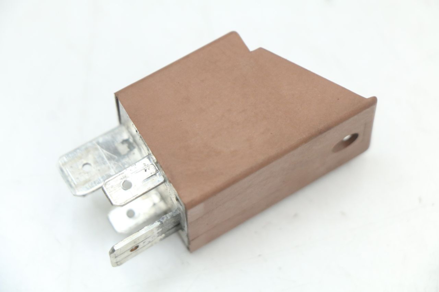 photo de PRZEKAŹNIK ROZRUCHU PIAGGIO MP3 125 (2006 - 2014) - Widok główny