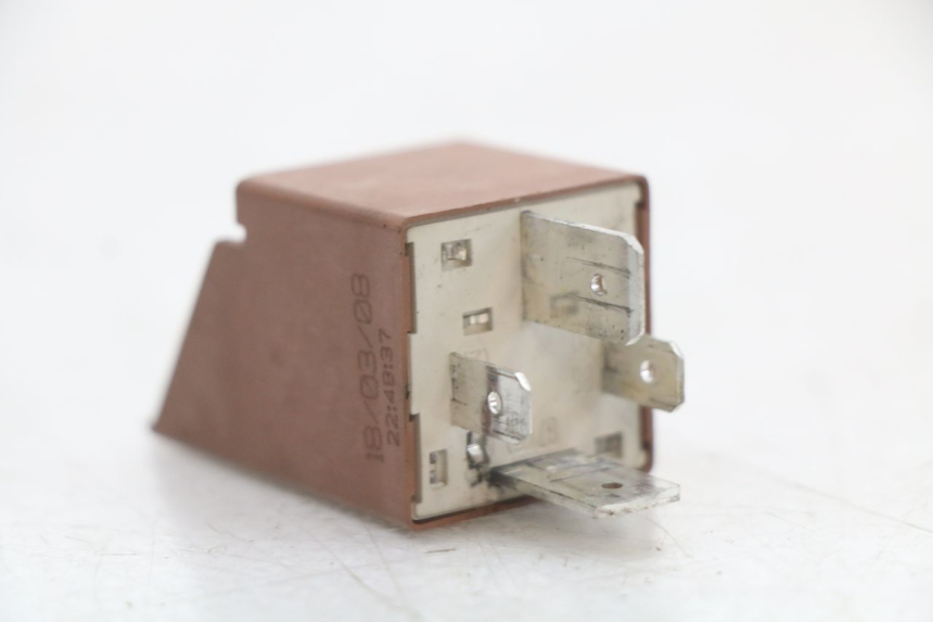 photo de PRZEKAŹNIK ROZRUCHU PIAGGIO MP3 125 (2006 - 2014) - Szczegół części