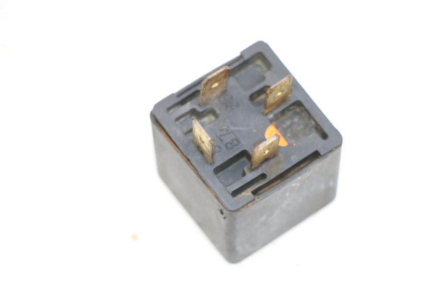 photo de PRZEKAŹNIK ROZRUCHU YAMAHA NEO'S NEOS 2T 50 (1998 - 2007) - Szczegół części