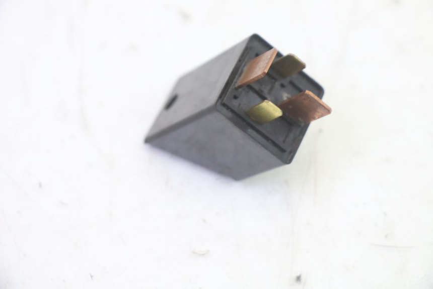 photo de PRZEKAŹNIK ROZRUCHU PIAGGIO NEW TYPHOON 50 (2010 - 2017) - Inny kąt widzenia