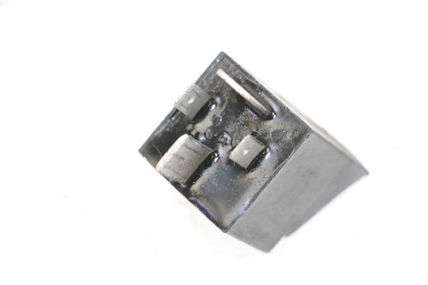 photo de PRZEKAŹNIK ROZRUCHU PIAGGIO NEW TYPHOON 50 (2018 - 2021) - Inny kąt widzenia