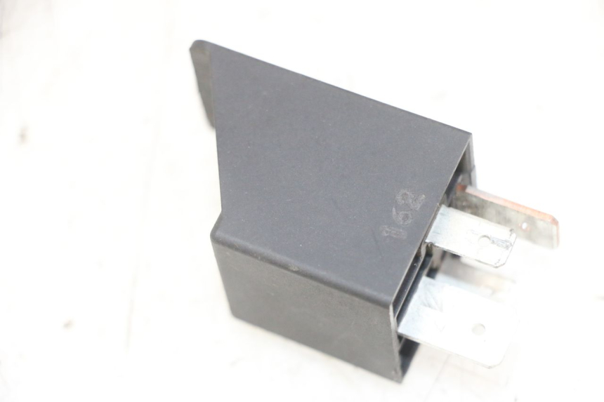 photo de PRZEKAŹNIK ROZRUCHU PEUGEOT SATELIS 125 (2013 - 2018) - Widok główny