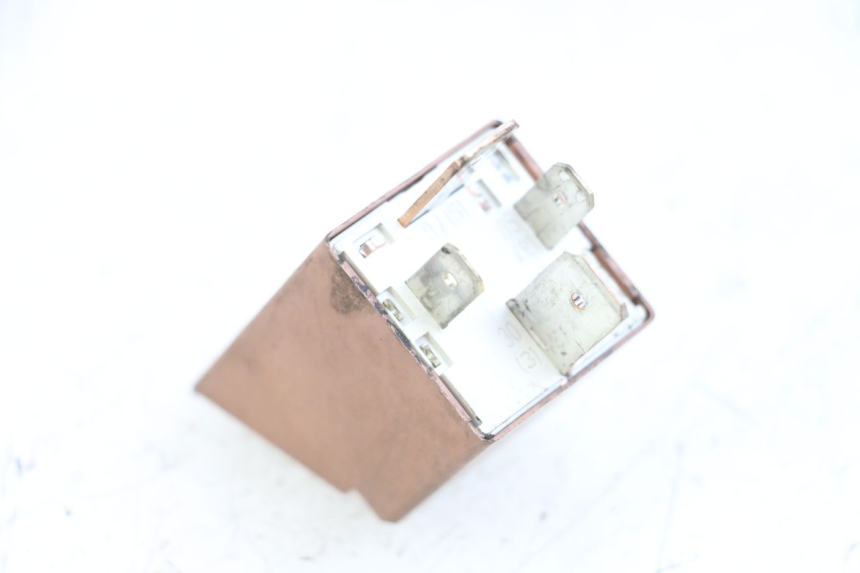 photo de PRZEKAŹNIK ROZRUCHU APRILIA SCARABEO 100 (2003 - 2012) - Zoom stanu zużycia