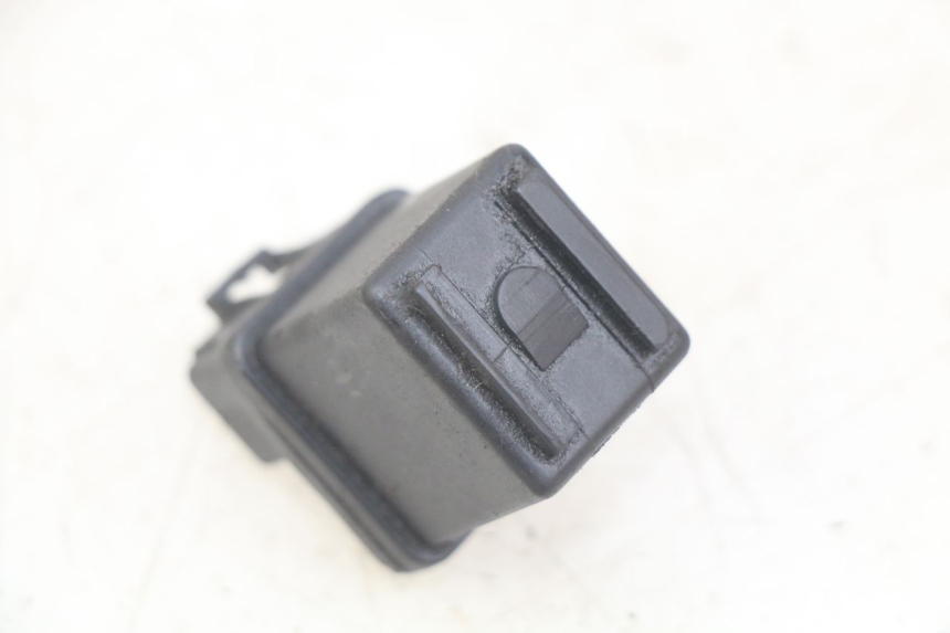 photo de PRZEKAŹNIK ROZRUCHU PEUGEOT VIVACITY NEW 2T 50 (2008 - 2017) - Zbliżenie techniczne