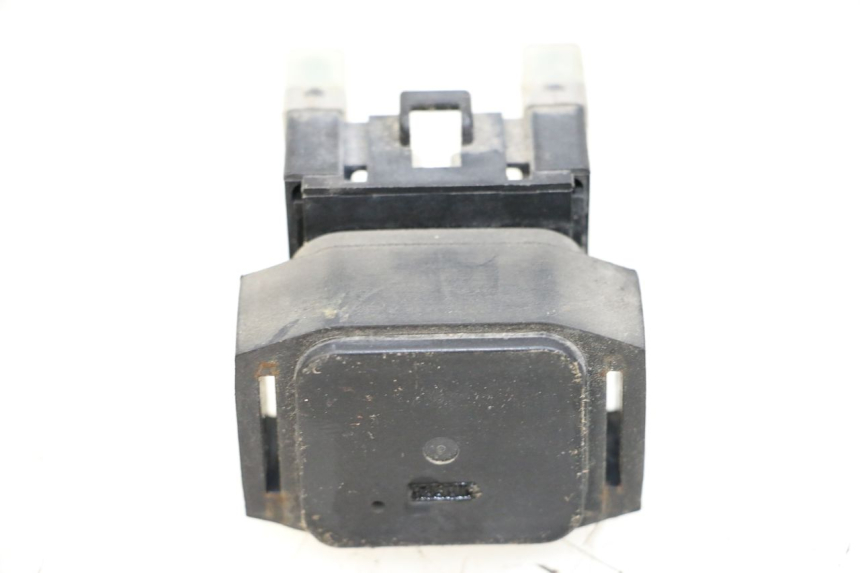 photo de PRZEKAŹNIK ROZRUCHU YAMAHA XMAX X-MAX 125 (2006 - 2009) - Inny kąt widzenia