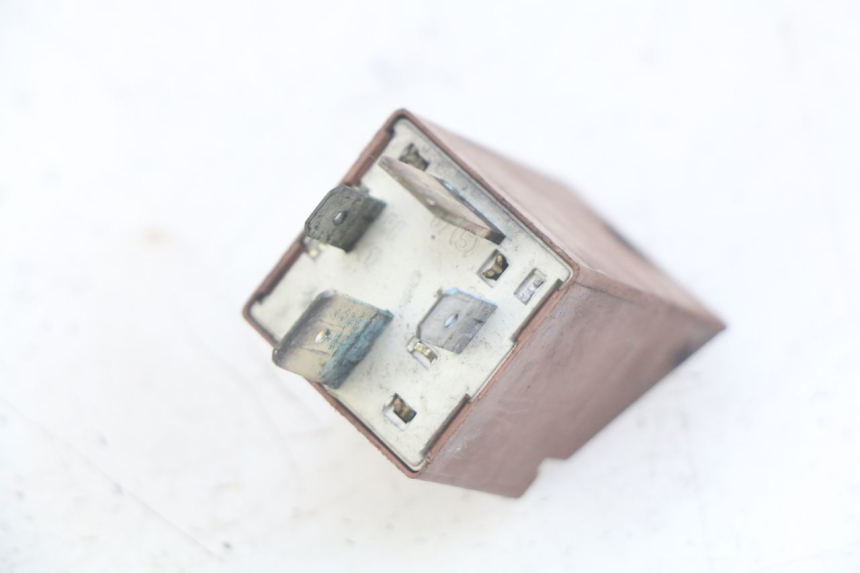 photo de PRZEKAŹNIK ROZRUCHU PIAGGIO X8 125 (2004 - 2007) - Szczegół części