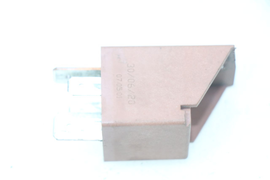 photo de PRZEKAŹNIK ROZRUCHU PIAGGIO X9 EVOLUTION 250 (2003 - 2007) - Szczegół części