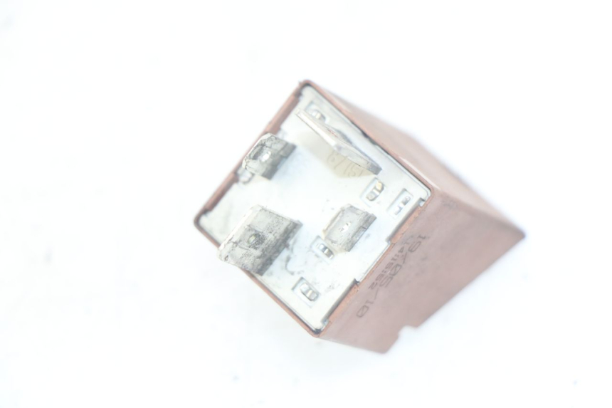 photo de PRZEKAŹNIK ROZRUCHU PIAGGIO XEVO - X EVO 125 (2007 - 2017) - Szczegół części