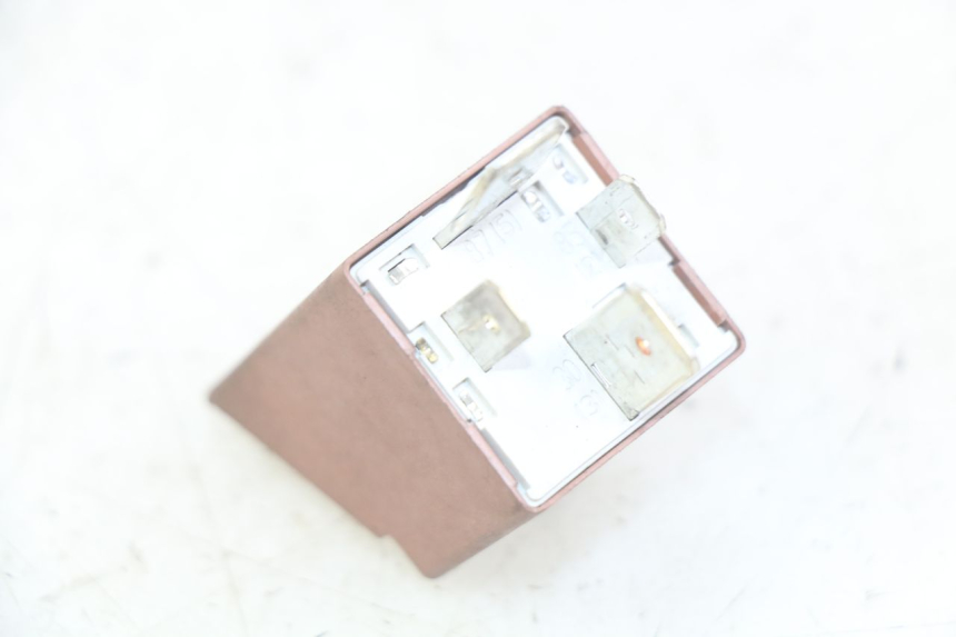 photo de PRZEKAŹNIK ROZRUCHU PIAGGIO XEVO - X EVO 125 (2007 - 2017) - Zoom stanu zużycia