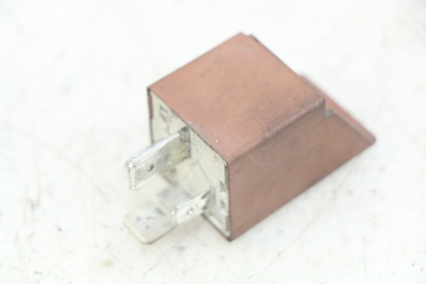 photo de PRZEKAŹNIK ROZRUCHU PIAGGIO XEVO - X EVO 125 (2007 - 2017) - Widok główny