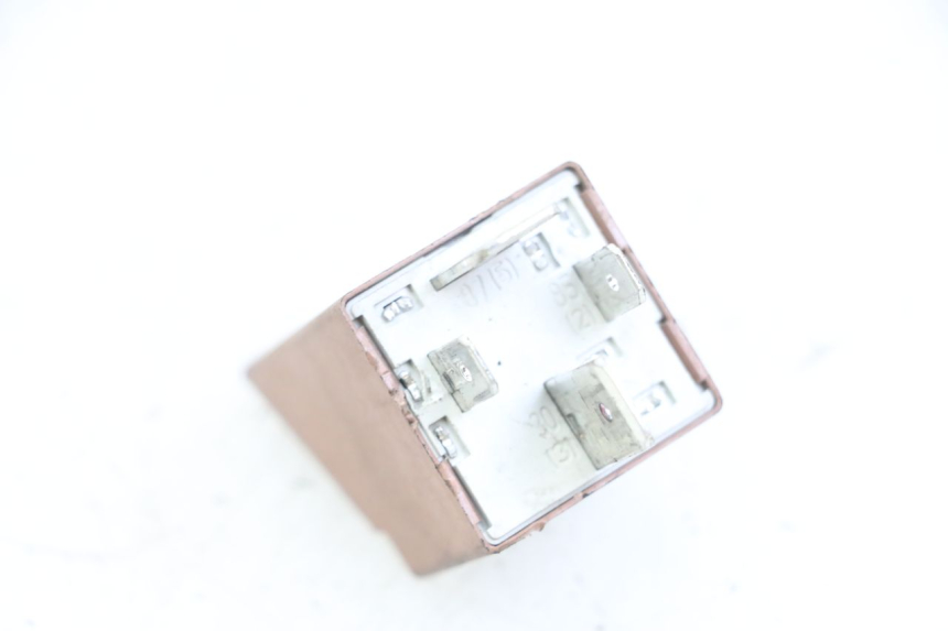 photo de PRZEKAŹNIK ROZRUCHU PIAGGIO XEVO - X EVO 125 (2007 - 2017) - Zoom stanu zużycia