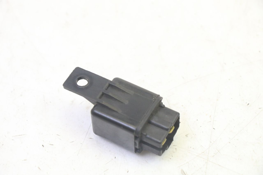 photo de PRZEKAŹNIK ELEKTRYCZNY QUADRO 4 4D 350 (2015 - 2018) - Inny kąt widzenia