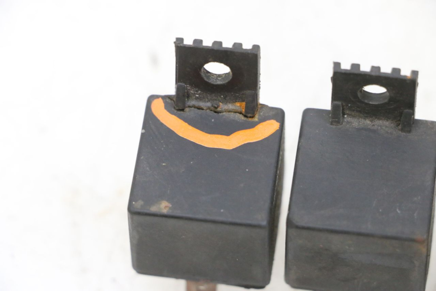 photo de PRZEKAŹNIK ELEKTRYCZNY ADIVA AD3 300 (2014 - 2020) - Inny kąt widzenia