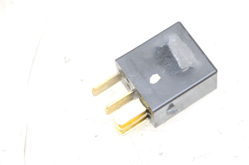 photo de PRZEKAŹNIK ELEKTRYCZNY SUZUKI ADDRESS 110 (2015 - 2020) - Inny kąt widzenia