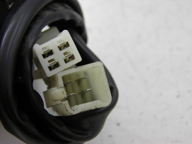 photo de PRZEKAŹNIK ELEKTRYCZNY BHM REVENGER 50 (2009 - 2015) - Zoom stanu zużycia