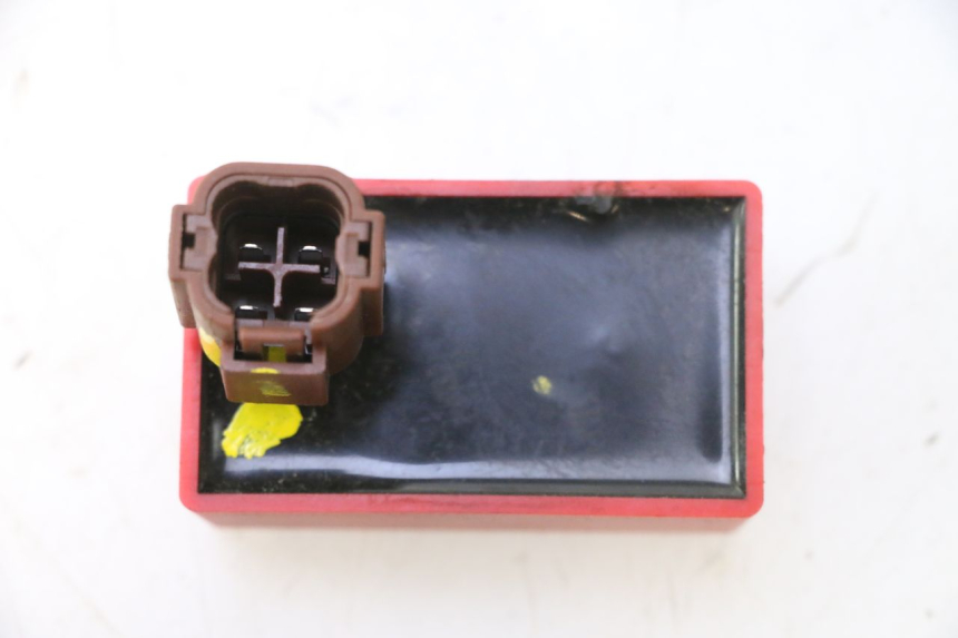 photo de PRZEKAŹNIK ELEKTRYCZNY MASH BIBOP 2.0 50 (2021 - 2026) - Zbliżenie techniczne