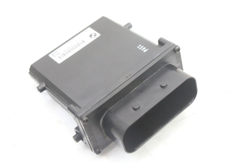 photo de PRZEKAŹNIK ELEKTRYCZNY BMW S RR ABS S1000RR 1000 (2015 - 2018) - Zoom stanu zużycia