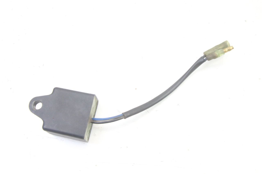 photo de PRZEKAŹNIK ELEKTRYCZNY MBK BOOSTER SPIRIT NAKED 50 (2004 - 2017) - Inny kąt widzenia