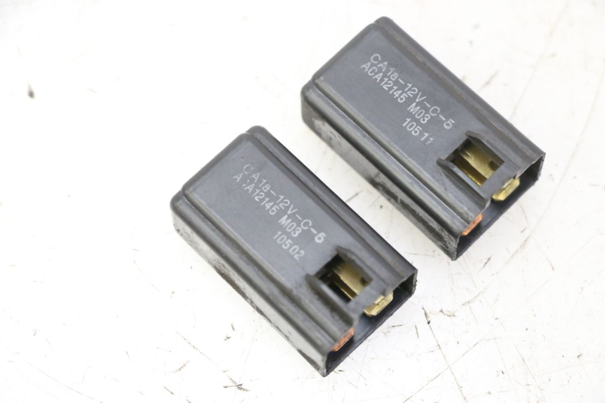 photo de PRZEKAŹNIK ELEKTRYCZNY SUZUKI BURGMAN 125 (2007 - 2014) - Widok główny