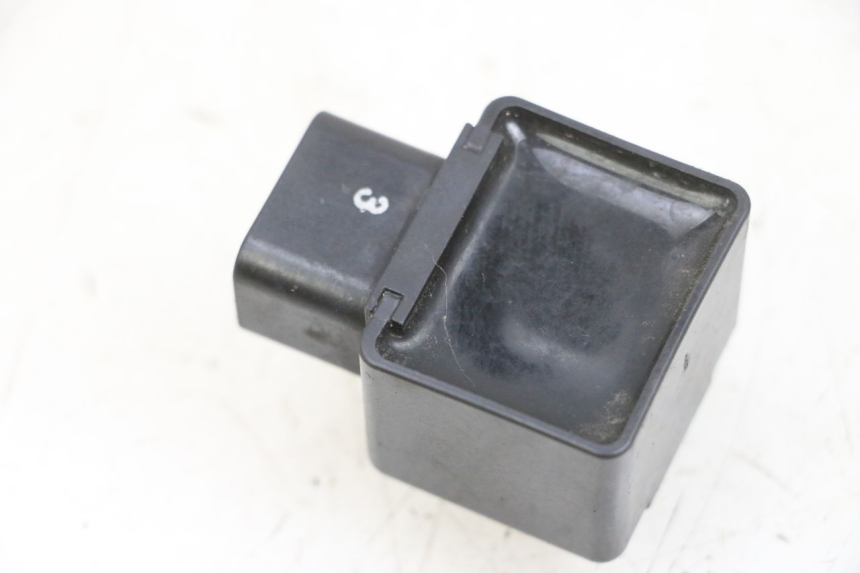 photo de PRZEKAŹNIK ELEKTRYCZNY SUZUKI BURGMAN 650 (2013 - 2020) - Zoom stanu zużycia