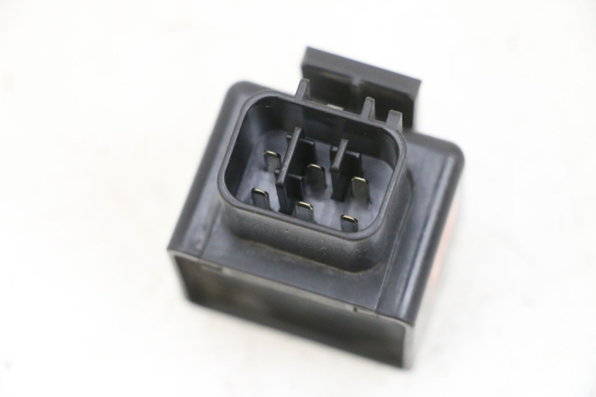 photo de PRZEKAŹNIK ELEKTRYCZNY SUZUKI BURGMAN 650 (2013 - 2020) - Zoom stanu zużycia