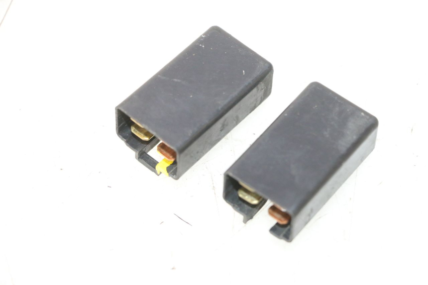 photo de PRZEKAŹNIK ELEKTRYCZNY SUZUKI BURGMAN 125 (2007 - 2014) - Zbliżenie techniczne