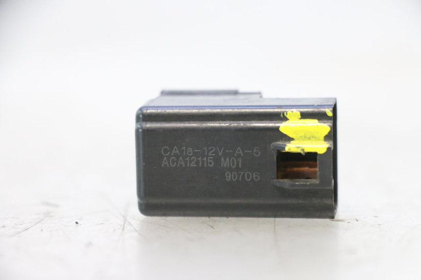 photo de PRZEKAŹNIK ELEKTRYCZNY SUZUKI BURGMAN 125 (2007 - 2014) - Szczegół części