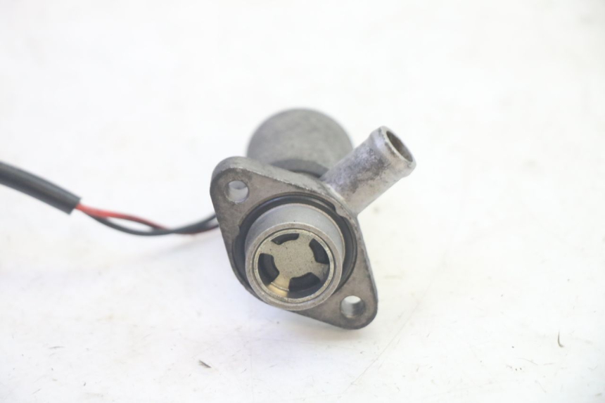 photo de PRZEKAŹNIK ELEKTRYCZNY SUZUKI BURGMAN EXECUTIVE ABS 650 (2006 - 2012) - Zoom stanu zużycia