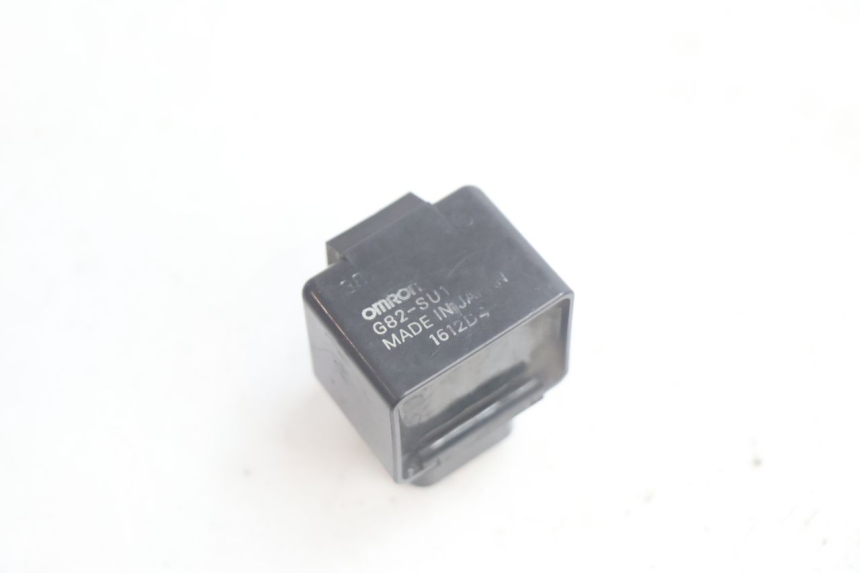photo de PRZEKAŹNIK ELEKTRYCZNY SUZUKI BURGMAN EXECUTIVE ABS 650 (2006 - 2012) - Zoom stanu zużycia