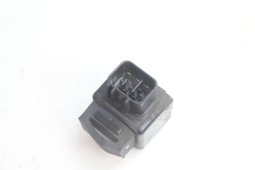 photo de PRZEKAŹNIK ELEKTRYCZNY SUZUKI BURGMAN EXECUTIVE ABS 650 (2006 - 2012) - Zoom stanu zużycia