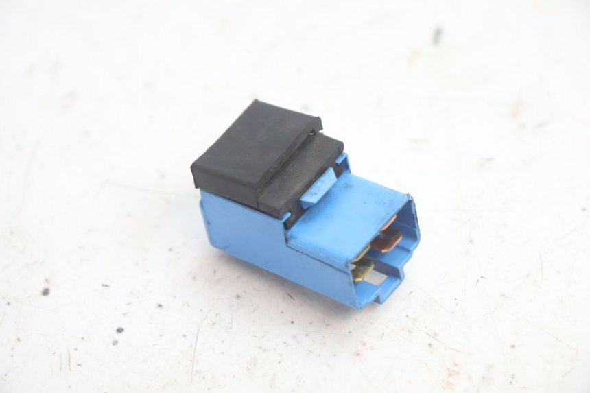 photo de PRZEKAŹNIK ELEKTRYCZNY SUZUKI BURGMAN EXECUTIVE ABS 650 (2006 - 2012) - Inny kąt widzenia