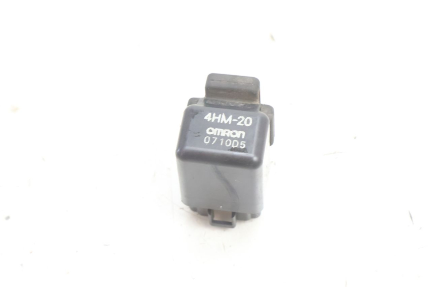 photo de PRZEKAŹNIK ELEKTRYCZNY YAMAHA BW'S BWS 125 (2010 - 2013) - Zoom stanu zużycia