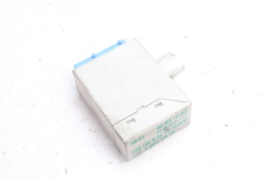photo de PRZEKAŹNIK ELEKTRYCZNY BMW C1 125 (2000 - 2003) - Szczegół części