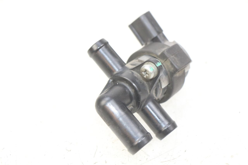 photo de PRZEKAŹNIK ELEKTRYCZNY HONDA CB R 1000 (2018 - 2023) - Inny kąt widzenia