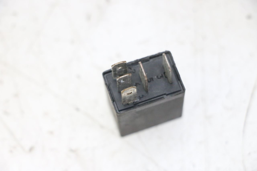 photo de PRZEKAŹNIK ELEKTRYCZNY PEUGEOT CITYSTAR 50 (2013 - 2017) - Zoom stanu zużycia