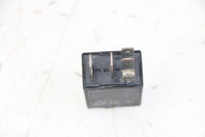 photo de PRZEKAŹNIK ELEKTRYCZNY PEUGEOT CITYSTAR 50 (2013 - 2017) - Inny kąt widzenia