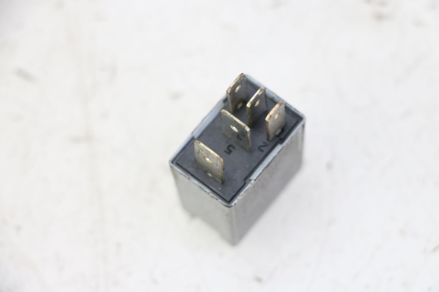 photo de PRZEKAŹNIK ELEKTRYCZNY PEUGEOT CITYSTAR 50 (2013 - 2017) - Inny kąt widzenia